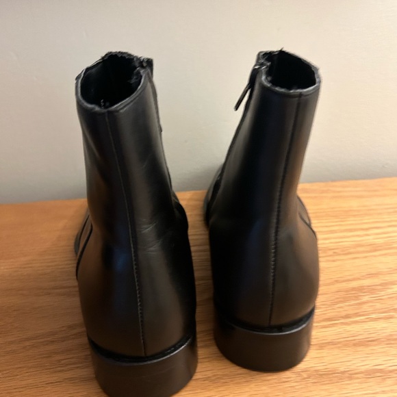 ASOS Zip-up Chelsea Boot - NWOT - Picture 2 of 4
